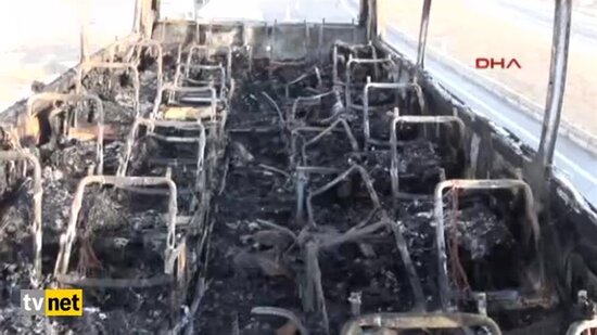 Avtobus yanıb külə döndü - VİDEO