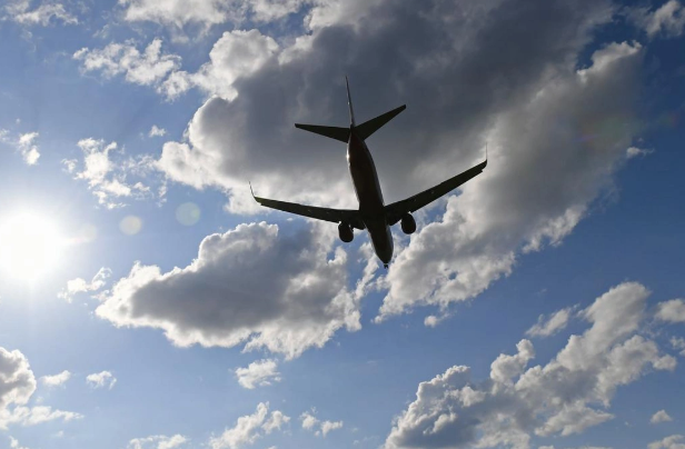 İranın bütün aeroportlarında reyslər ləğv edilib