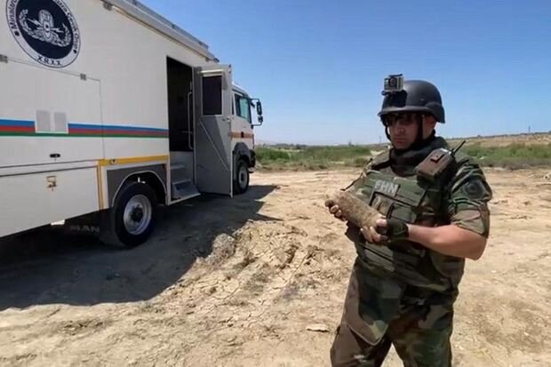 Sumqayıtda hərbi sursat tapıldı - VİDEO