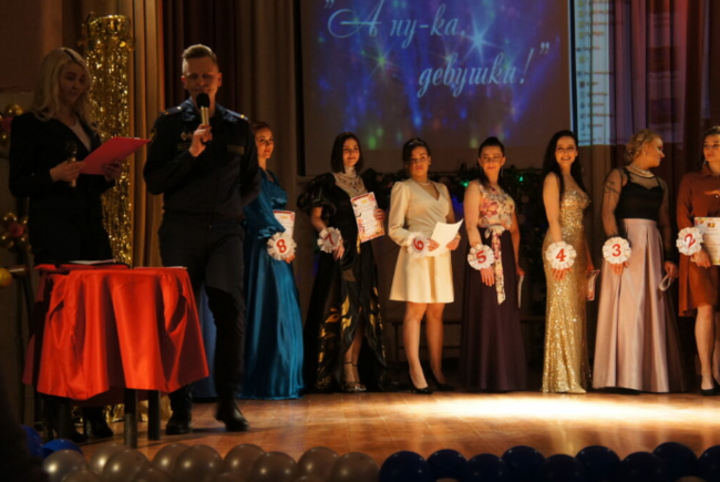 Qadın həbsxanasında ən gözəl məhbus seçildi