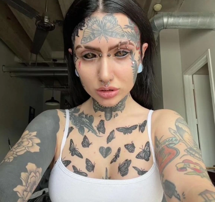 Qorxunc tatu-modelin əvvəlki halı sizi ŞOK EDƏCƏK - FOTO-VİDEO