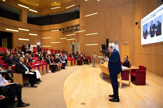 Mətbuat xidmətlərinin rəhbərləri üçün master-klas təşkil olunur