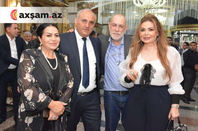 Almaxanımın toyuna kimlər gəldi? - FOTOLAR