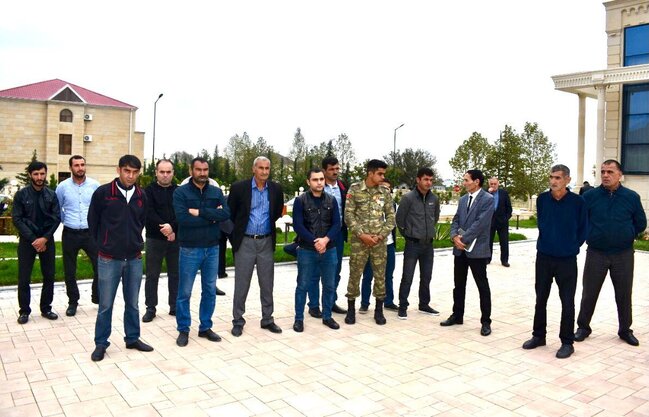 "Açıq mikrofon" Ağsu sakinlərinin ixtiyarına verildi