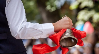 Azərbaycanın bütün məktəblərində "Son zəng" çalınır