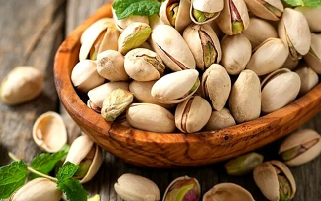 Gündə 15 ədəd püstə yeyin!