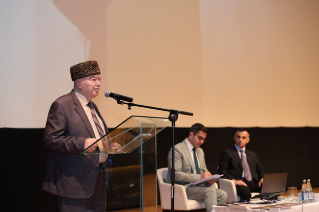 Yazıçı-publisist Aydın Tağıyevin kitabının təqdimatı olub