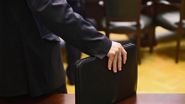 Ölkənin Baş Notariusu saxlanılıb? - Anar Süleymanov vəzifəsindən azad edilib