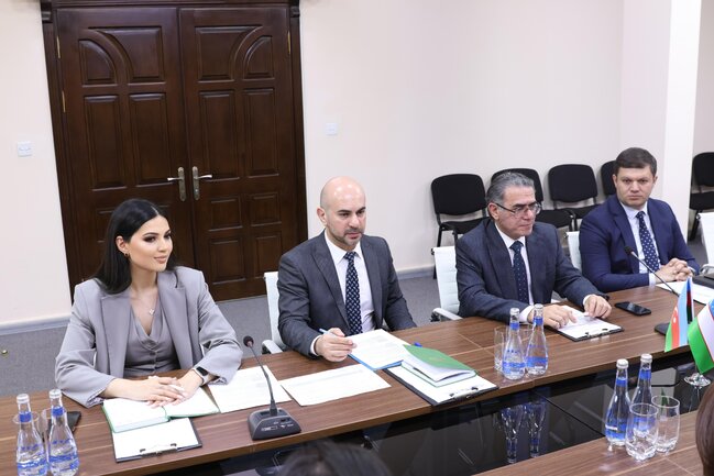 Özbəkistan Respublikasının bir sıra dövlət orqan və qurumlarının kommunikasiyaya məsul şəxsləri və media nümayəndələri ilə görüş keçirilib