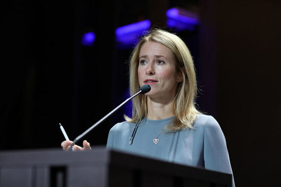 Estoniyanın baş naziri koronavirusa yoluxdu - FOTO