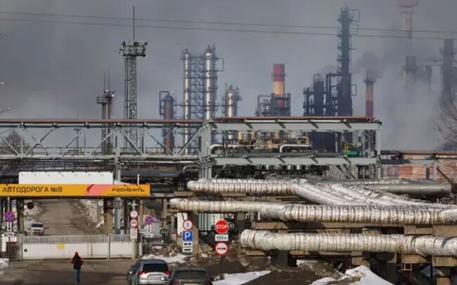 Ukrayna Rusiyanın ən böyük NEZ-lərindən birinə hücum edib