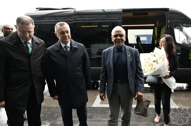 Mavriki prezidenti Azərbaycana səfərə gəlib - FOTO