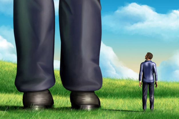 İnsanların boyu ilə paxıllıq arasında əlaqə tapıldı - Belə şəxslər daha qısqanc olur