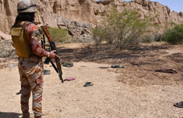 Pakistanda terror aktı: 13 əsgər həlak olub, xeyli sayda yaralı var