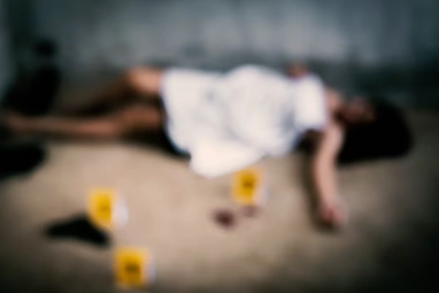 Qısqandığı üçün dəhşət saçdı: Münasibətdə olduğu qadını və 25 yaşlı oğlanı qanlarına qəltan etdi