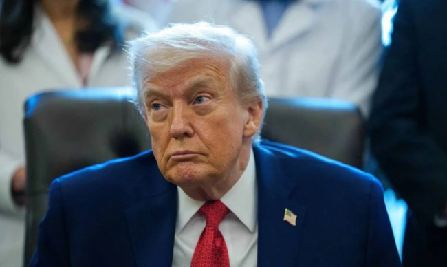 Tramp: ABŞ-nin planı İranla danışıqlardan ibarətdir