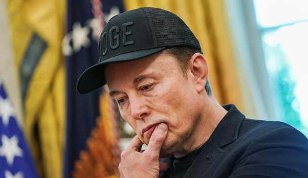 İlon Mask Trampla bağlı qalmaqallı paylaşımını sildi