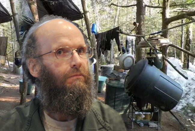 27 il meşədə yaşayan adam kameralara yaxalandı