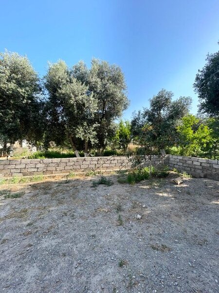 TƏCİLİ TORPAQ SATILIR