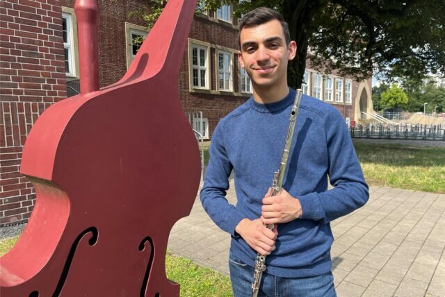 İstedadlı musiqiçimizi siz də tanıyın - FOTOLAR