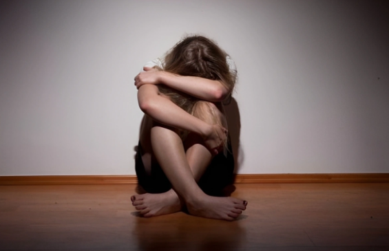 Ağdamda 16 yaşlı qıza qarşı cinsi zorakılıqda şübhəli bilinən 4 nəfər HƏBS OLUNDU