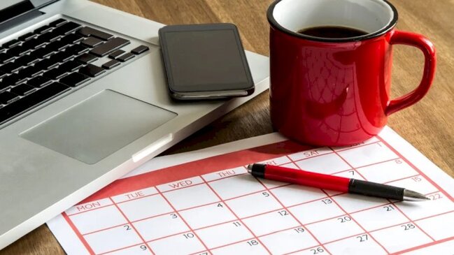 Gələn ilin bu ayında cəmi 14 gün iş olacaq - 17 GÜN EVDƏYİK