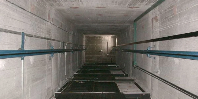 Qorxunc hadisə! 21 yaşlı gənc şaxtaya düşərək CAN VERDİ