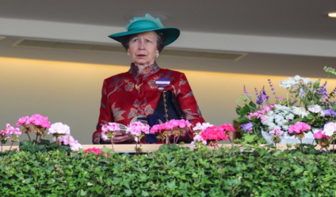 Şahzadə yaddaşını itirdi