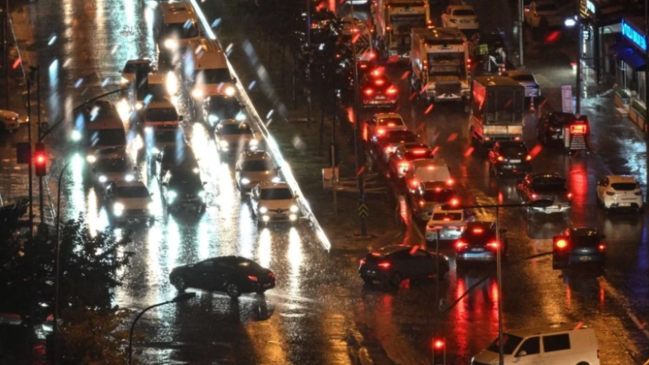 Zəlzələ gecəsi İstanbul... - Fotolar