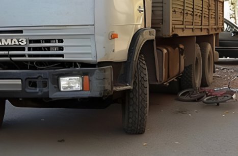 Zaqatalada FACİƏ: 5 yaşlı uşaq yük maşınının altında qaldı