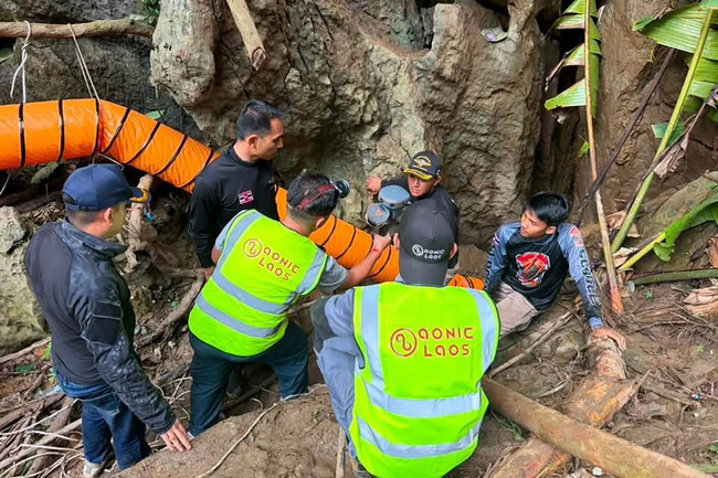 Laosda su basmış mağaradan 10 gündən sonra dörd nəfər xilas edilib
