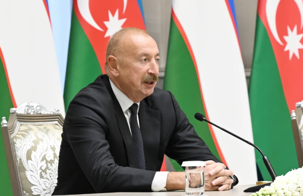 İlham Əliyev Qarabağa investisiyaların cəlb olunmasında Özbəkistan prezidentinin xüsusi rolunu qeyd edib
