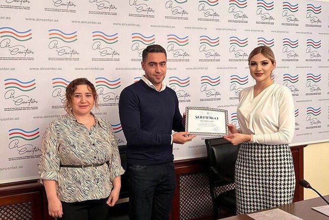 Jurnalistlər üçün "Azərbaycanın xarici siyasət gündəmi" mövzusunda təlim keçirilib