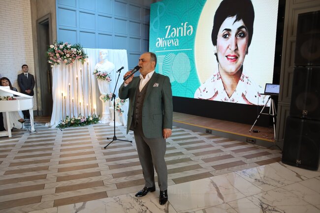 Nərimanovda Zərifə xanım Əliyevanın xatirəsi anıldı