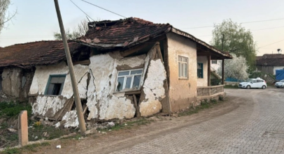 Türkiyədə 5,7 bal gücündə zəlzələdən sonra ÜRƏKAĞRIDAN GÖRÜNTÜLƏR