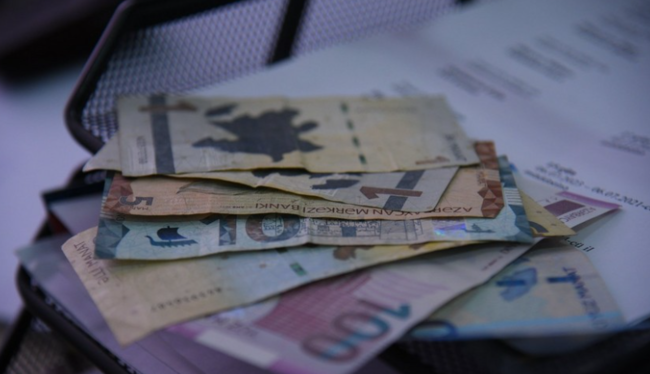 Azərbaycan I rübdə təhsil xərclərini 9 % artırıb