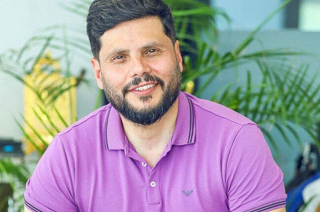 Zaurun göndərdiyi öpüş mesajına görə əri məşhur müğənni ARVADINI BOŞADI - ŞOK OLAY/ VİDEO