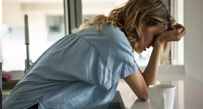 Yay aylarında keçməyən baş ağrısının səbəbi bu ola bilər