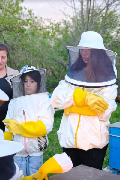 Leyla və Arzu Əliyevalar Qəbələdə - Fotolar