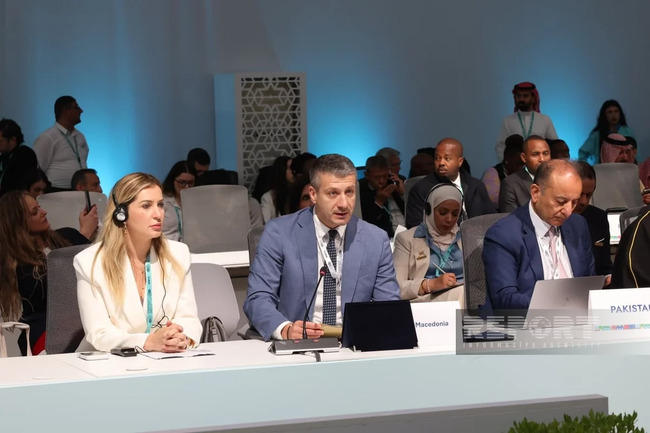 WUF13-ün birinci günü başa çatıb - FOTOLAR