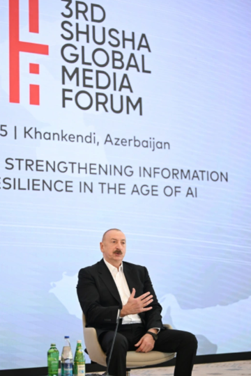 İlham Əliyevin III Şuşa Qlobal Media Forumunun iştirakçıları ilə görüşü keçirilib - YENİLƏNİB+VİDEO