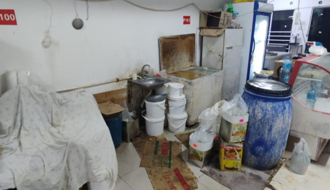 "Təzə Bazar"da antisanitariya: Qanunsuz yağ istehsal olunub satılır