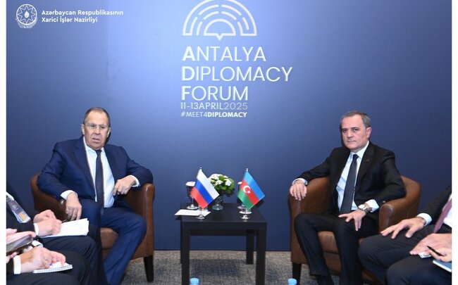 Lavrov: Moskva Bakı və İrəvan arasında sülh sazişinin imzalanmasına kömək etməyə hazırdır