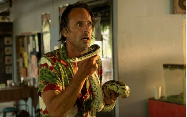 Serial ulduzunu çəkiliş zamanı ilan sancdı: Həkimə getməyə icazə verilmədi və...