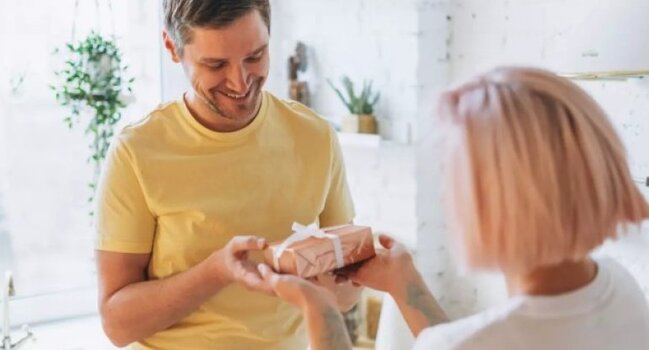 Kişiləri ən çox təsirləndirən 3 hədiyyə