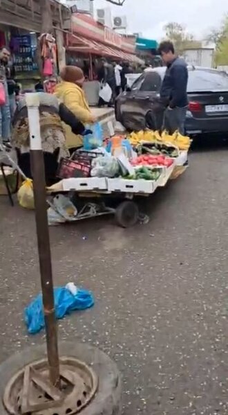 "Vosmoy" bazarının ətrafında küçə ticarəti yığışdırıldı - Fotolar