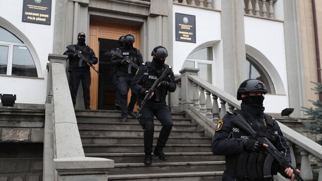 Xankəndidə əməliyyat: Kürəkən, qayınata və qayın saxlanıldı