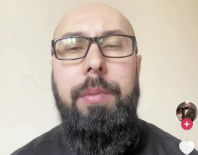 Azyaşlı qıza qarşı zorakılıq etməkdə ittiham olunan ilahiyyatçı HƏBS EDİLDİ