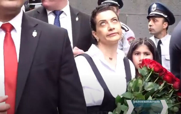 Paşinyanın xanımı tədbirdə təhqir olundu - Video