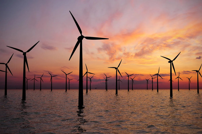 Azərbaycan Xəzərdə külək enerjisi potensialının tədqiqinə başlayıb